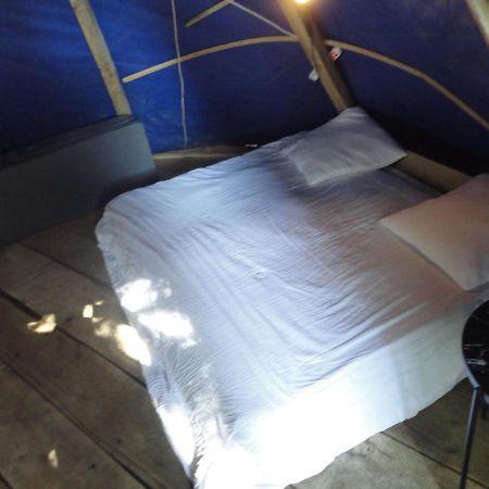 Air Naturel De Camping Moulin De Malesse Tipi Saint-Privat  Екстериор снимка