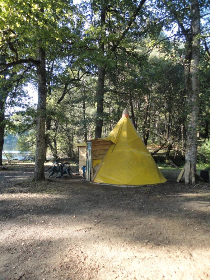 Air Naturel De Camping Moulin De Malesse Tipi Saint-Privat  Екстериор снимка